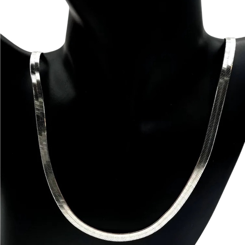 Sterling Silver 925 Italy Herringbone Chain Necklace 18” Flat Snake